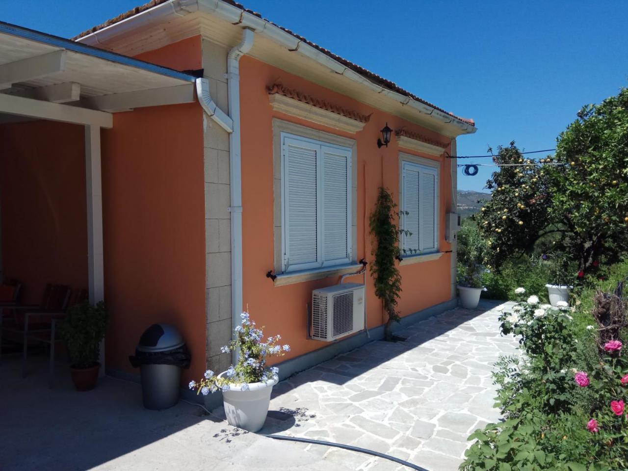 Monte Caputo Holiday House Alykes  Bagian luar foto